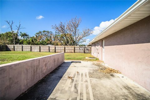 House in Lakeland, Florida 3 bedrooms, 93.92 sq.m. № 1422416 - photo 28