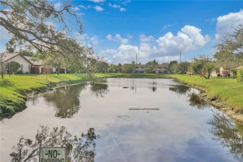 Villa ou maison à vendre à Oakland Park, Floride: 2 chambres, 98.57 m2 № 1058908 - photo 4