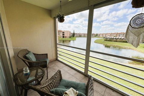 Condominio en venta en Sunrise, Florida, 2 dormitorios, 78.97 m2 № 1072007 - foto 24