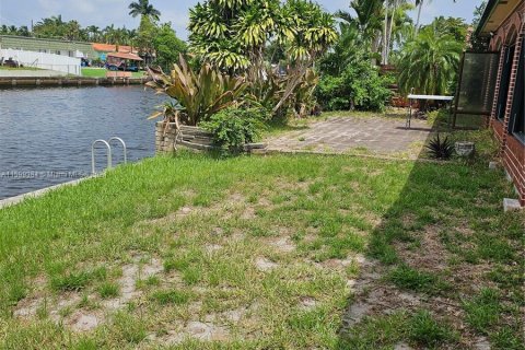 Villa ou maison à vendre à Oakland Park, Floride: 3 chambres, 135.17 m2 № 1209329 - photo 17