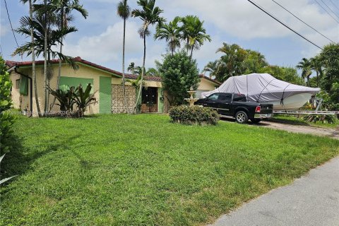 Villa ou maison à vendre à Oakland Park, Floride: 3 chambres, 135.17 m2 № 1209329 - photo 4