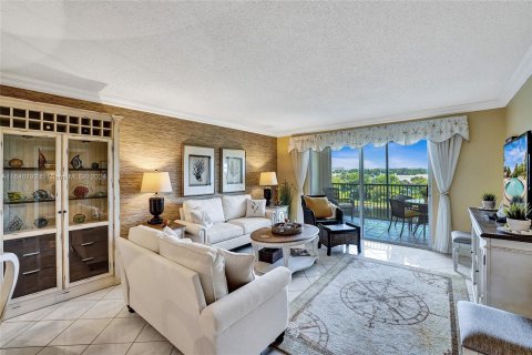 Condominio en venta en Pompano Beach, Florida, 2 dormitorios, 113.53 m2 № 1331096 - foto 13