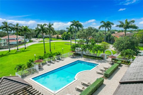 Villa ou maison à vendre à Hialeah, Floride: 3 chambres, 137.5 m2 № 1331801 - photo 11