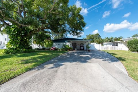 Terreno en venta en Tampa, Florida № 1254626 - foto 6