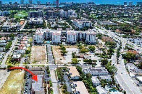 Condominio en venta en Boca Raton, Florida, 1 dormitorio, 70.23 m2 № 1160427 - foto 17