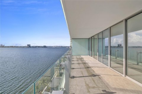 Copropriété à louer à Miami, Floride: 3 chambres, 219.99 m2 № 1226531 - photo 8