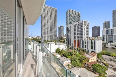 Copropriété à louer à Miami, Floride: 3 chambres, 219.99 m2 № 1226531 - photo 25