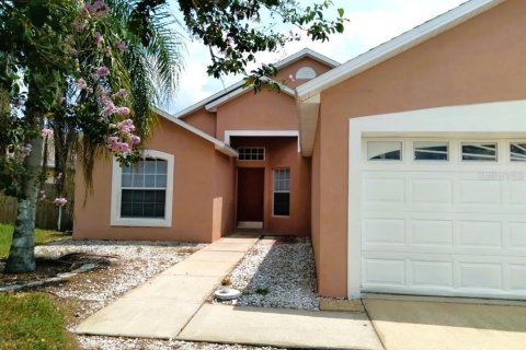 Villa ou maison à louer à Kissimmee, Floride: 3 chambres, 145.11 m2 № 1341086 - photo 1