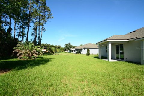 House in Palm Coast, Florida 3 bedrooms, 138.61 sq.m. № 1341087 - photo 2