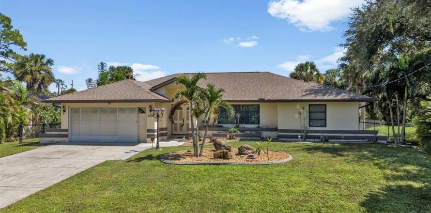 Casa en Port Charlotte, Florida 3 dormitorios, 174.01 m2 № 1394532