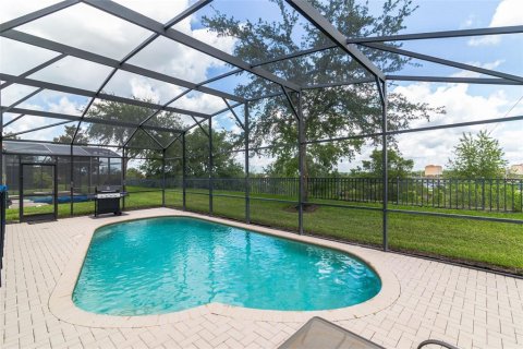 Villa ou maison à vendre à Kissimmee, Floride: 4 chambres, 174.47 m2 № 1335131 - photo 19