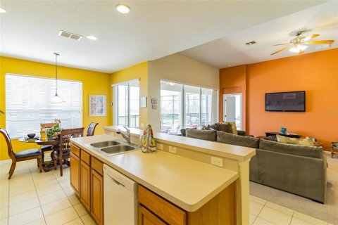 Villa ou maison à vendre à Kissimmee, Floride: 4 chambres, 174.47 m2 № 1335131 - photo 5