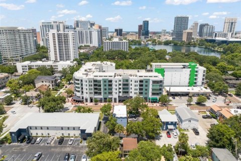 Copropriété à vendre à Orlando, Floride: 2 chambres, 124.3 m2 № 1268629 - photo 1