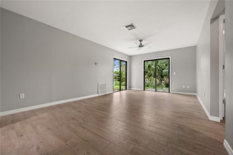 Villa ou maison à vendre à Port Charlotte, Floride: 2 chambres, 79.62 m2 № 1344369 - photo 7