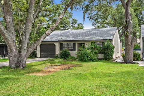 Villa ou maison à vendre à Port Charlotte, Floride: 2 chambres, 79.62 m2 № 1344369 - photo 1