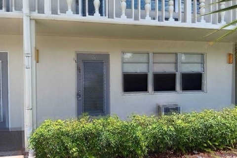 Condo in Deerfield Beach, Florida, 1 bedroom  № 1070240 - photo 9