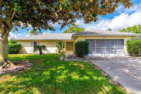 Villa ou maison à vendre à Spring Hill, Floride: 2 chambres, 137.59 m2 № 1347298 - photo 1