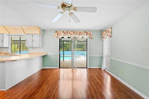 House in Spring Hill, Florida 2 bedrooms, 137.59 sq.m. № 1347298 - photo 21