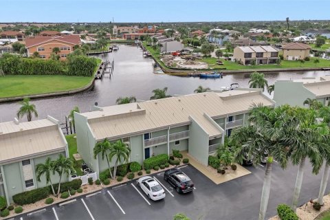 Copropriété à vendre à Punta Gorda, Floride: 2 chambres, 97.55 m2 № 1347207 - photo 26