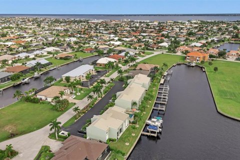 Copropriété à vendre à Punta Gorda, Floride: 2 chambres, 97.55 m2 № 1347207 - photo 28