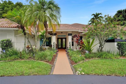 Villa ou maison à vendre à Coral Springs, Floride: 5 chambres, 248.79 m2 № 1231916 - photo 4
