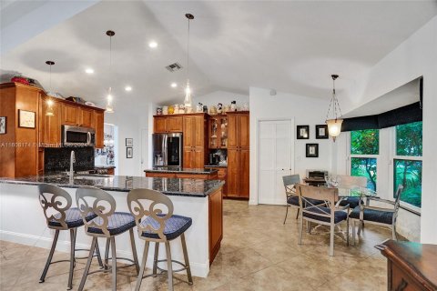 Casa en venta en Coral Springs, Florida, 5 dormitorios, 248.79 m2 № 1231916 - foto 15