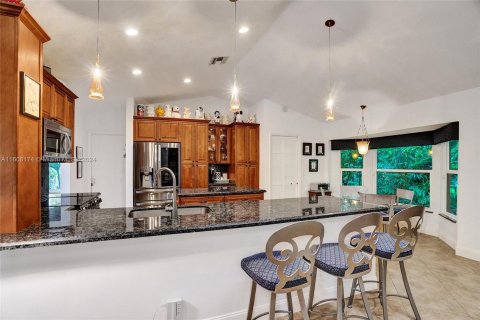 Casa en venta en Coral Springs, Florida, 5 dormitorios, 248.79 m2 № 1231916 - foto 14