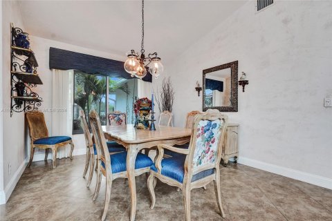 Casa en venta en Coral Springs, Florida, 5 dormitorios, 248.79 m2 № 1231916 - foto 11