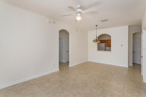 Condo in Orlando, Florida, 3 bedrooms  № 1320485 - photo 11