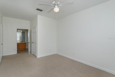 Condo in Orlando, Florida, 3 bedrooms  № 1320485 - photo 13