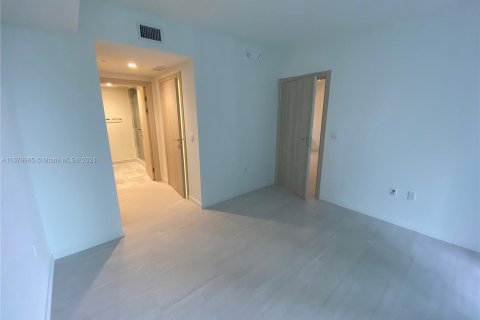 Condominio en venta en Miami, Florida, 1 dormitorio, 96.34 m2 № 1409370 - foto 6