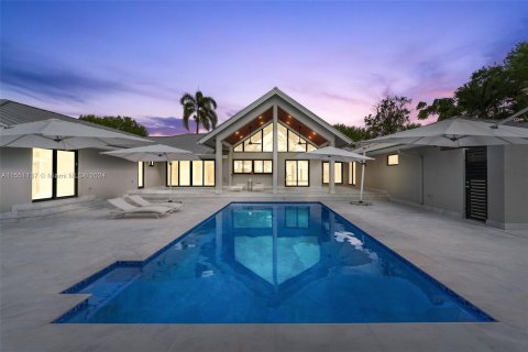 Villa ou maison à vendre à Pinecrest, Floride: 5 chambres, 348.2 m2 № 1067924 - photo 29