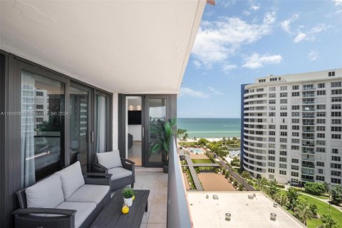 Condo in Miami Beach, Florida, 4 bedrooms  № 1040066 - photo 5