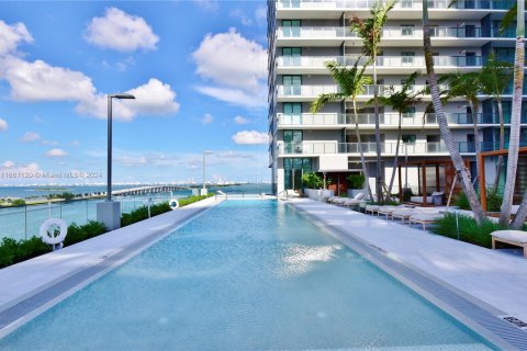 Condominio en venta en Miami, Florida, 3 dormitorios, 141.77 m2 № 1412046 - foto 7