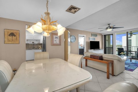 Condominio en venta en North Palm Beach, Florida, 2 dormitorios, 106.19 m2 № 1168672 - foto 18