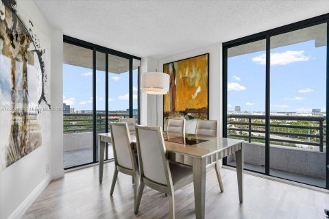 Condominio en venta en Aventura, Florida, 3 dormitorios, 118.08 m2 № 1067706 - foto 6