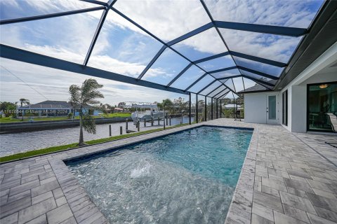 Casa en venta en Port Charlotte, Florida, 3 dormitorios, 196.67 m2 № 1402624 - foto 18