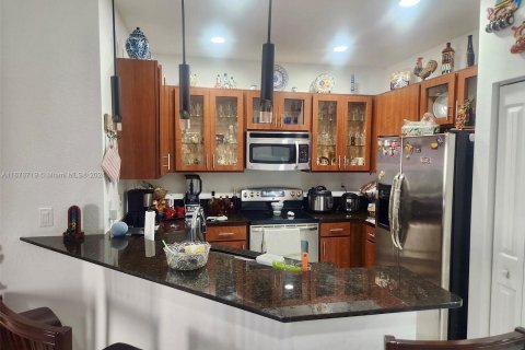 Adosado en venta en Homestead, Florida, 3 dormitorios, 146.79 m2 № 1402625 - foto 7