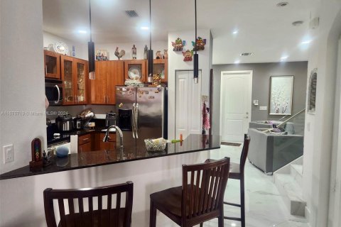 Adosado en venta en Homestead, Florida, 3 dormitorios, 146.79 m2 № 1402625 - foto 6