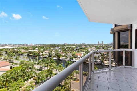 Copropriété à vendre à Aventura, Floride: 3 chambres, 169.08 m2 № 1240995 - photo 6