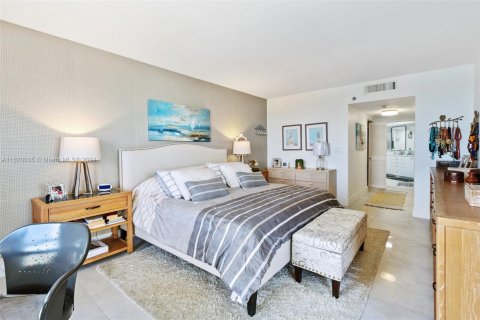 Condominio en venta en Aventura, Florida, 3 dormitorios, 169.08 m2 № 1240995 - foto 15