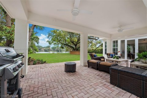 Villa ou maison à vendre à Coral Gables, Floride: 5 chambres, 339.09 m2 № 1058460 - photo 17