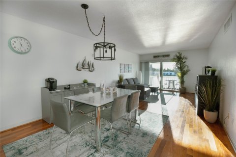 Copropriété à vendre à Pompano Beach, Floride: 2 chambres, 81.75 m2 № 1045315 - photo 19