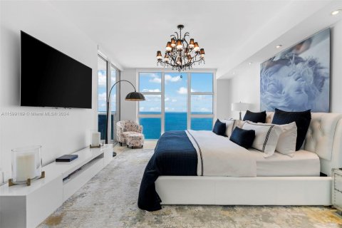 Condominio en venta en Hallandale Beach, Florida, 3 dormitorios, 193.05 m2 № 1209847 - foto 30