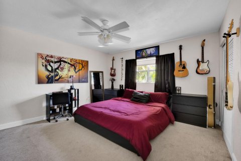 Condo in Pinecrest, Florida, 2 bedrooms  № 1024450 - photo 20