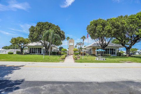 Copropriété à vendre à Pompano Beach, Floride: 2 chambres, 70.61 m2 № 1065823 - photo 8