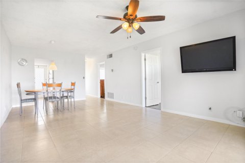 Copropriété à vendre à Pompano Beach, Floride: 2 chambres, 70.61 m2 № 1065823 - photo 19