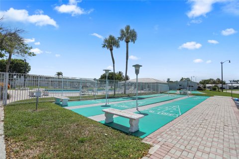 Copropriété à vendre à Pompano Beach, Floride: 2 chambres, 70.61 m2 № 1065823 - photo 5