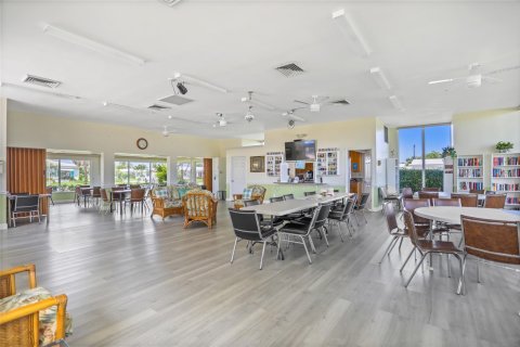 Copropriété à vendre à Pompano Beach, Floride: 2 chambres, 70.61 m2 № 1065823 - photo 7