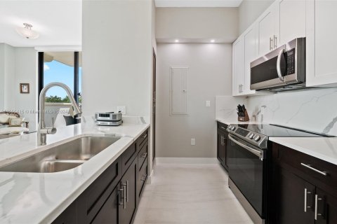 Condominio en venta en Coral Gables, Florida, 2 dormitorios № 1076459 - foto 16